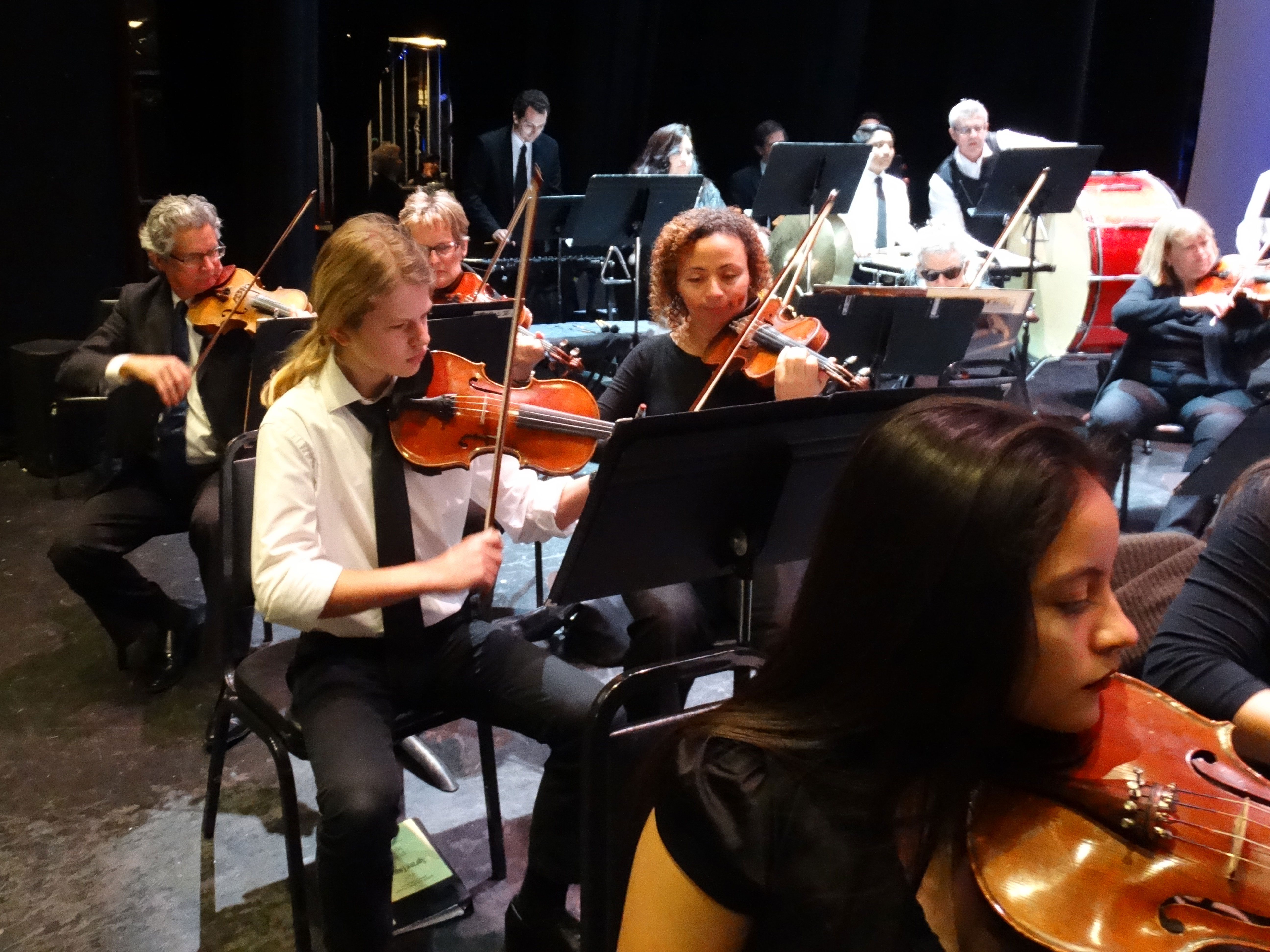 Young audience members attending a La Mirada Symphony youth concert