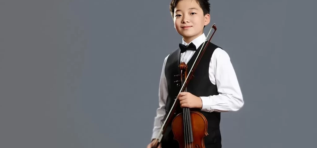 Winston Tian violinist performing at La Mirada Symphony